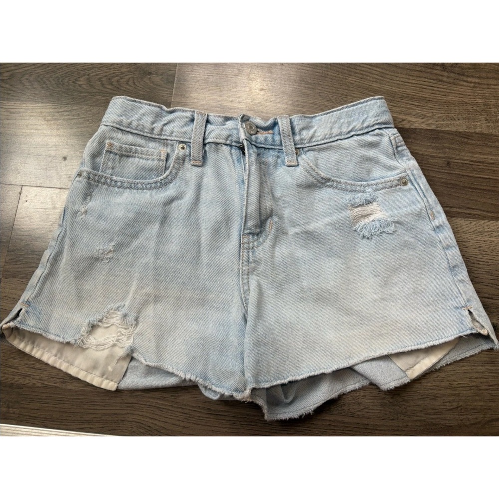 Old Navy frayed hem youth shorts